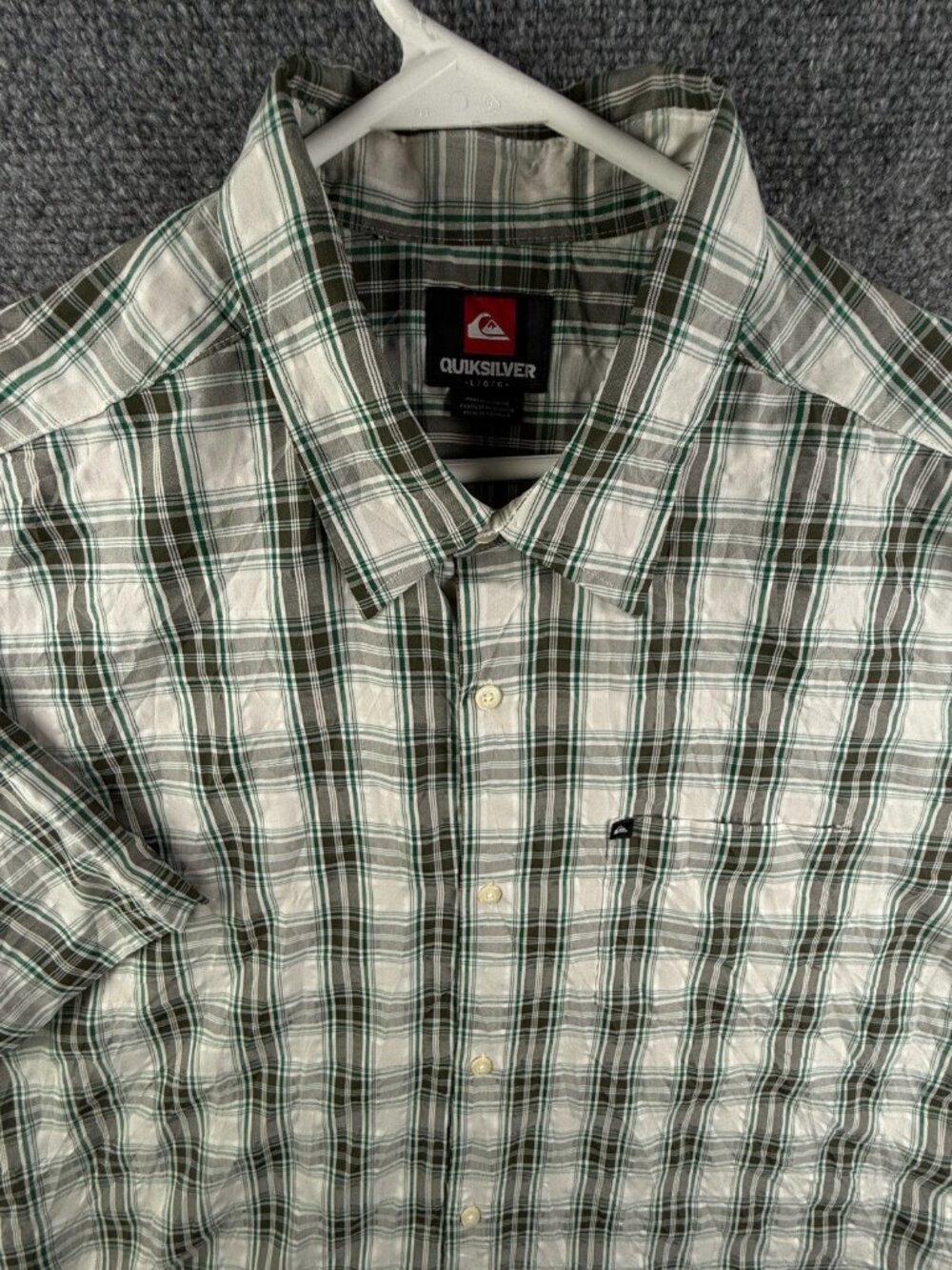Quiksilver Men Short Sleeve Button Up Shirt Large Green Plaid Polynosic Rayon